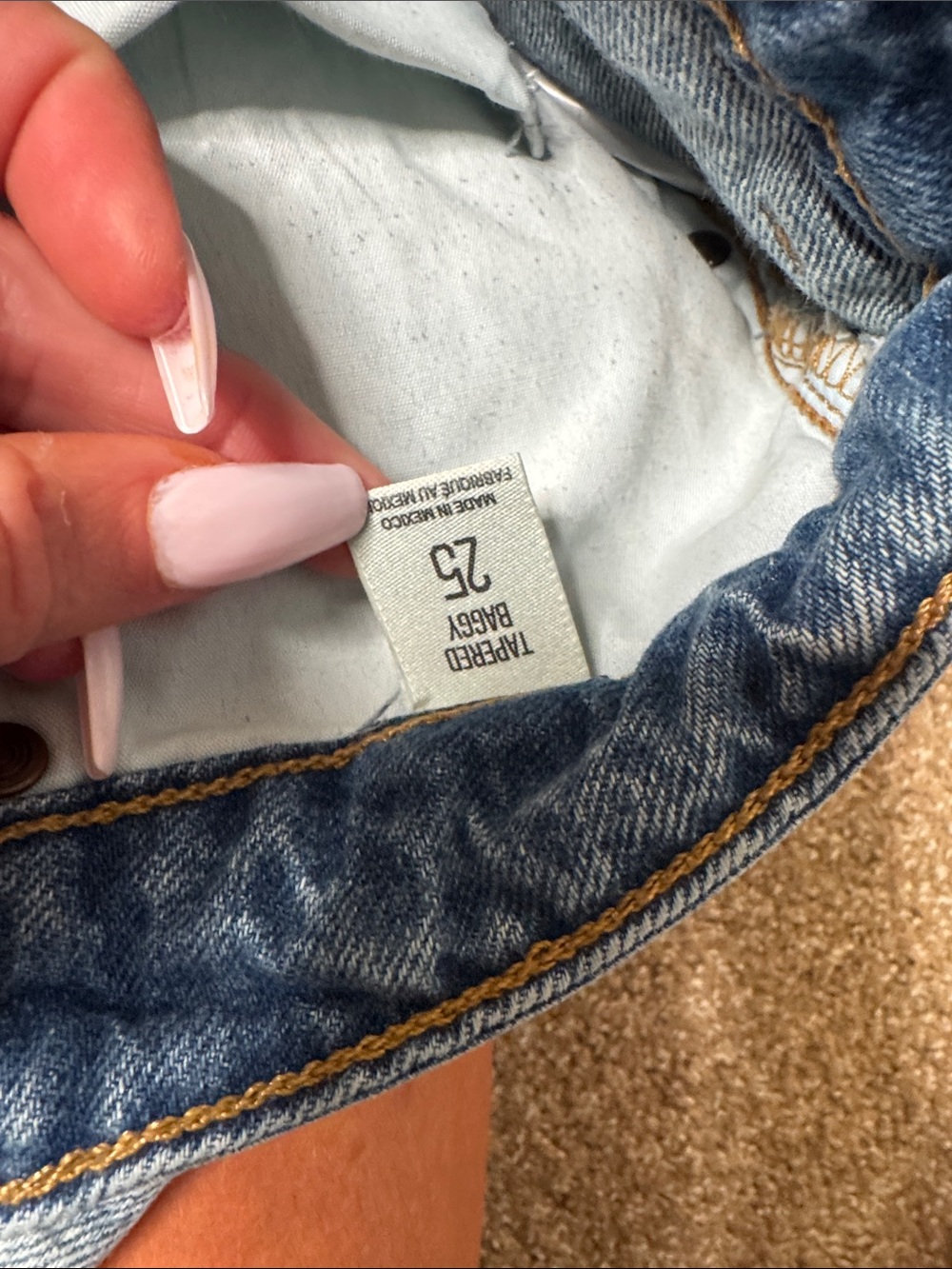 BDG Light Blue Women's Wide Leg Jeans Tapered Baggy SZ 25" Small flaw - Picture 7 of 11